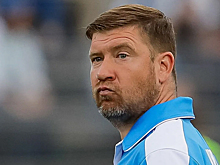 УГАРОВ: Изидор такой же «пассажир», как остальные на скамейке - Мостовой, Васильев, Коваленко... Их никуда и не выгонишь