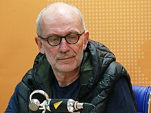 Дети от разных жен, гражданство США и скандалы: как живет Александр Гордон