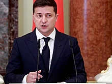 Зеленский допустил платную вакцинацию для состоятельных людей