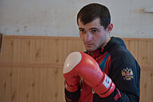 Абхазский боксер Чежия планирует участие в боксерском шоу в Сочи