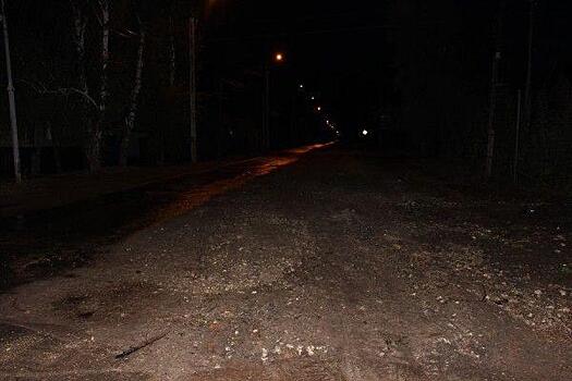 Жители районов вынуждены добираться до дома наощупь: комментарий энергетиков