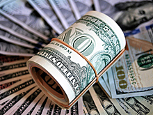 Экономисты посоветовали перевести рубли в евро, а не доллар