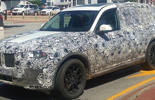 Появились новые шпионские фотографии флагманского внедорожника BMW X7