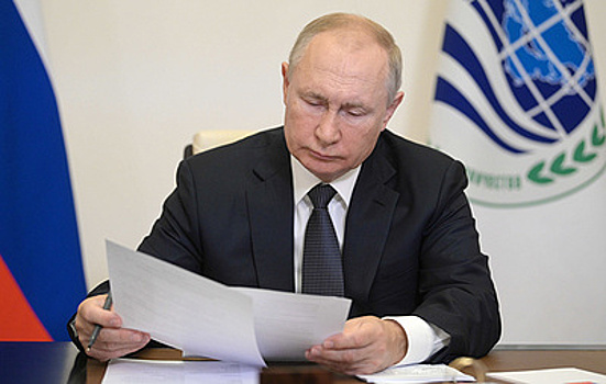 Путин призвал страны ШОС развивать сотрудничество в сфере цифровизации