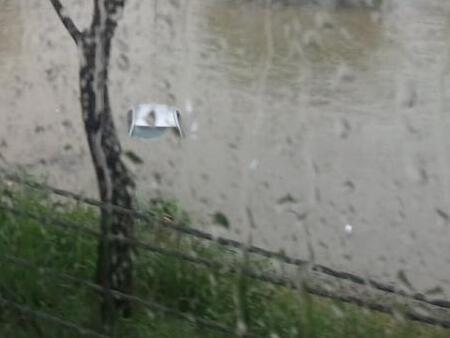 Названо точное время начала сильного ливня во Владивостоке