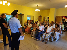 Члены Общественного совета при УВД Северного округа Москвы провели профилактические беседы с пенсионерами