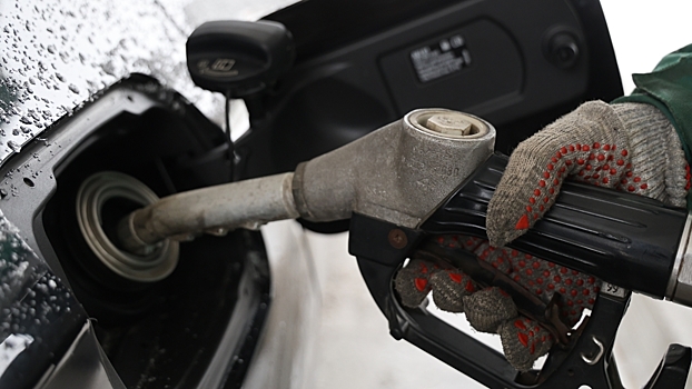 В России сократился выпуск бензина