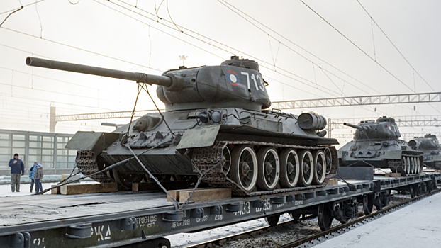 Т-34 из Лаоса прибыли в Красноярск
