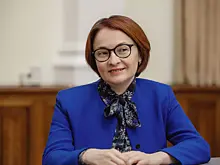 Эльвира Набиуллина прокомментировала мемы о себе. А мы собрали подборку самых забавных