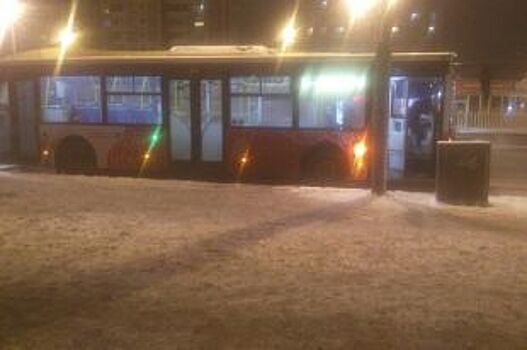 В Перми в салоне автобуса травмировалась маленькая девочка