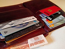 Жители Новосибирска стали массово ездить в Узбекистан и Киргизию за банковскими картами