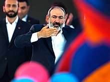 Путин поздравил Пашиняна с назначением на пост премьер-министра Армении