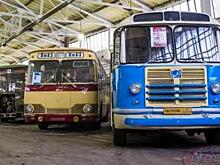 Выставка к юбилею автобуса ЛиАЗ