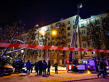 В Москве на улице Черняховского произошел крупный пожар в жилом доме