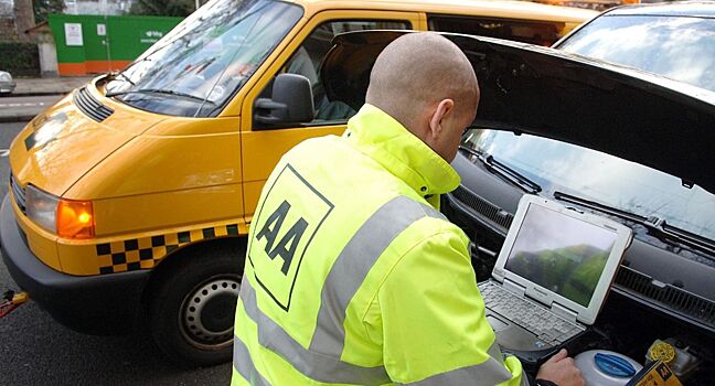 Страховой Дом ВСК предлагает полис «Техпомощь на дорогах»