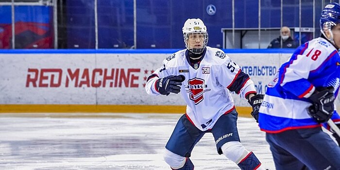 IIHF дисквалифицировала российского хоккеиста за допинг