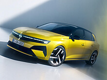 Обновлённый Opel Astra: премиальные фары, салон из вторсырья и батарейка побольше