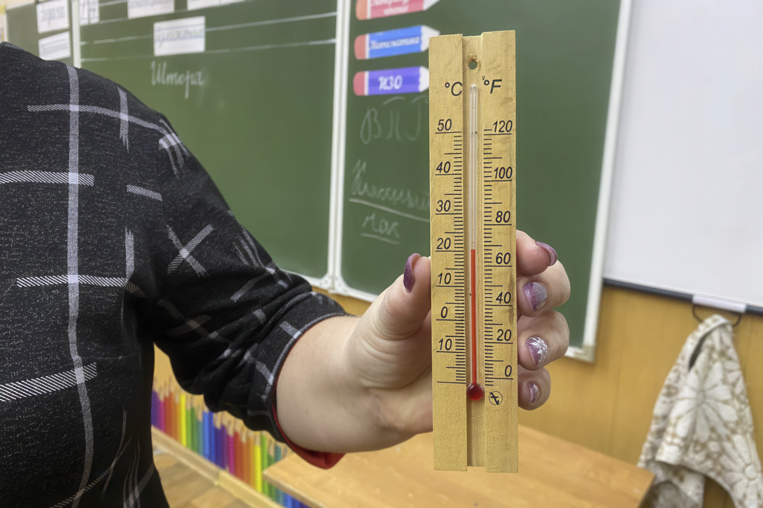 Мэр Курска без предупреждения проверил температуру в школе