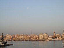 Эксперт: на устранение пробки в Суэцком канале понадобится минимум неделя