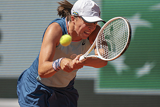 Российская теннисистка Касаткина выиграла турнир в США