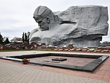Частицу Вечного огня с Поклонной горы приняли в Брестской крепости