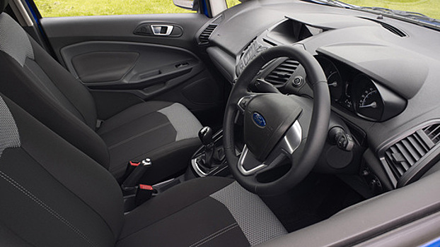 Ежегодно 200 тысяч британских водителей выезжают на встречку на европейских дорогах