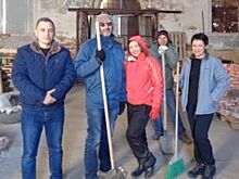 Волонтеры и депутаты восстанавливают храм в селе Лох