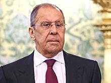 Лавров сравнил Макрона с Гитлером и Наполеоном