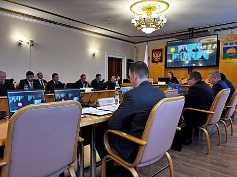 В Тюменской области депутаты утвердили план реализации послания губернатора на 2026 год