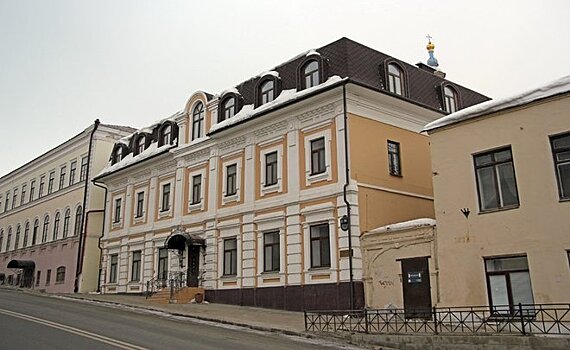 Владелец института требует у КФУ здание в центре Казани