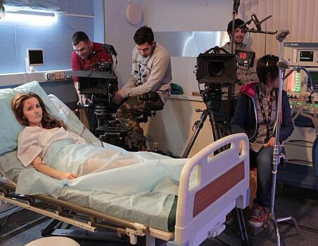 «Бессмысленно хайповать на теме коронавируса»: актеры, сыгравшие врачей, о фильмах про СоViD-19