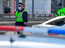 Москвич на BMW нарушил изоляцию и напал на гаишника