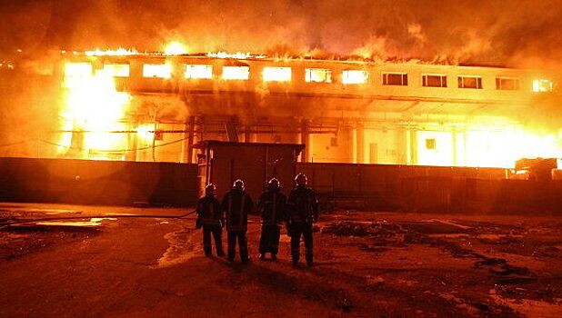 В общежитии "МИСиС" произошел пожар, эвакуировали около 470 человек