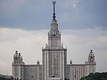 Москвичей предупредили о грозе и сильном ветре