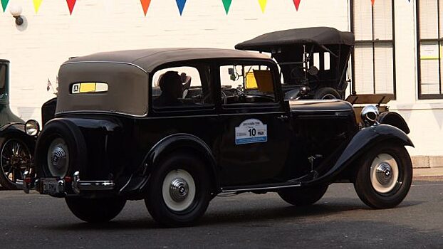 Автомобиль BMW 1935 года выпуска восстановят в Приморье