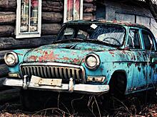 Брошенное авто на Плещеева переместили на спецстоянку