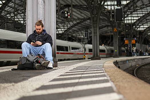 Поезда в Германии начали массово опаздывать. Как миллионы немцев страдают от гигантского транспортного кризиса?