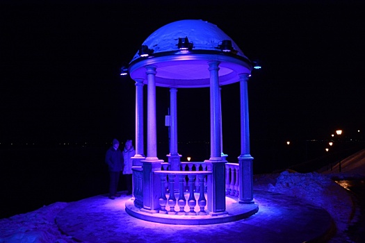 На набережной Камы покажут световое шоу о пермской деревянной скульптуре