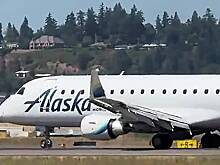 «Шаткая» аварийная посадка пассажирского самолета попала на видео