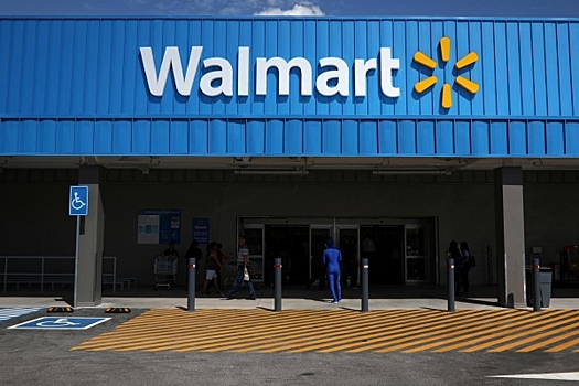 В США с полок магазинов Walmart  убрали оружие