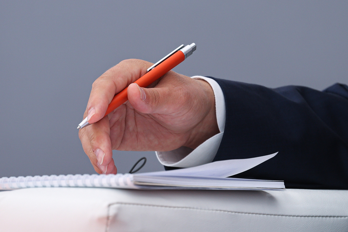 Сигма или пупупу: названы главные претенденты на слово года