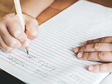 Почему детям важно писать от руки