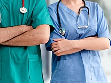 Врачей и медсестер оденут в цвета "по рангу"