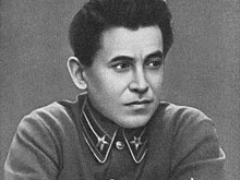 Что Николай Ежов сделал с любовниками своей жены