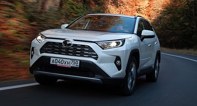 Продажи Toyota RAV4 в Новосибирской области выросли в апреле