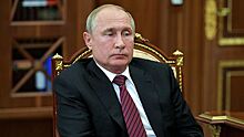 Путин присвоил 18 генеральских званий