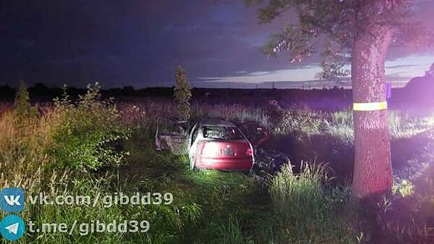 В Гурьевском районе легковушка вылетела с трассы в кювет и опрокинулась