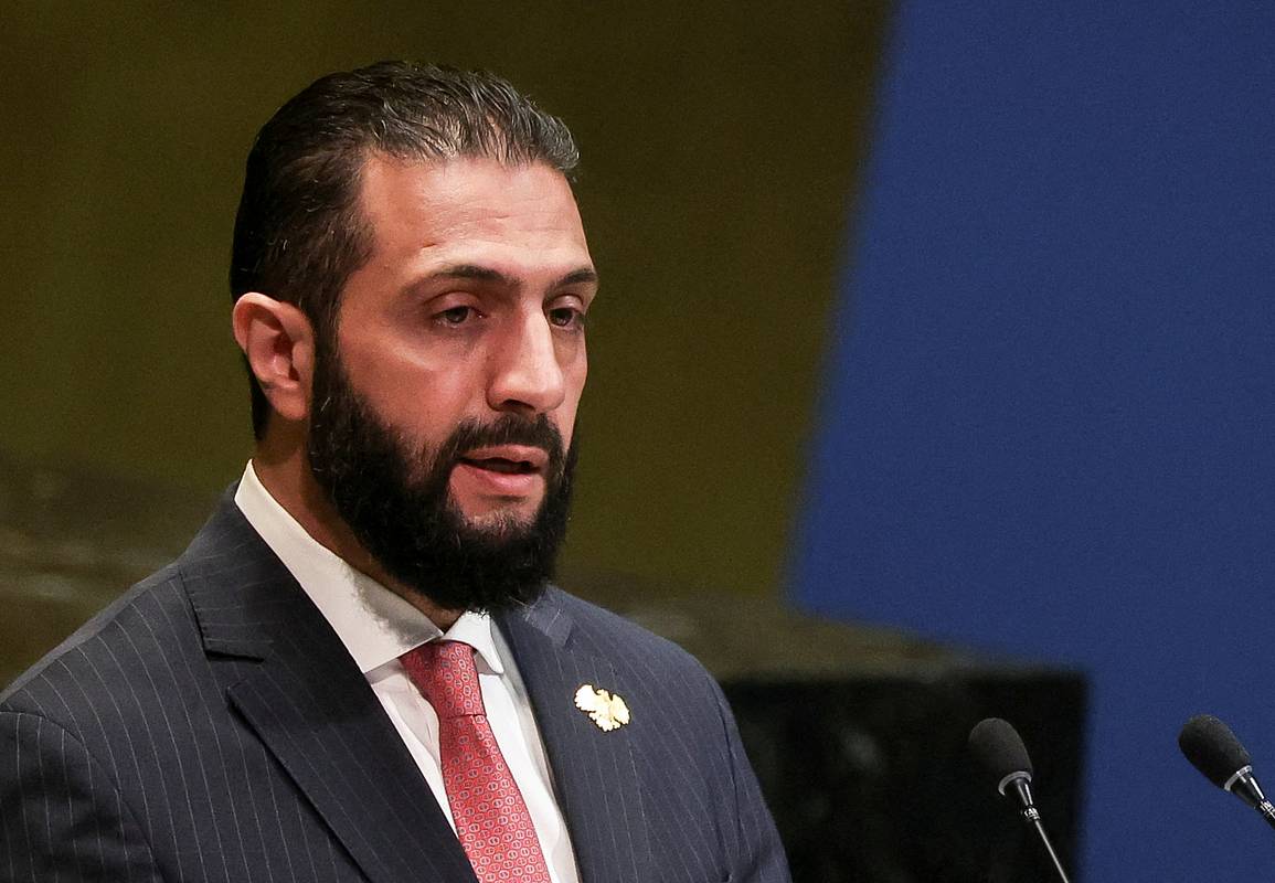 Новый лидер Сирии едет в Москву. Что он хочет обсудить с Путиным