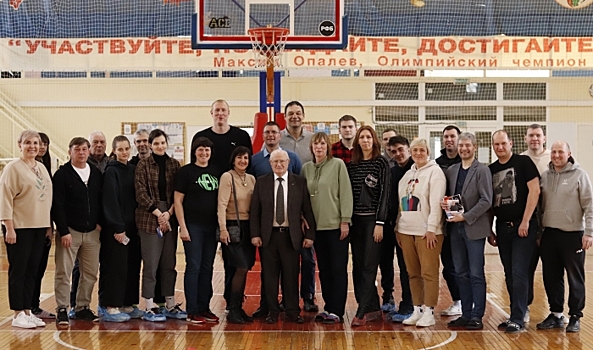 Знаменитый тренер по баскетболу Евгений Гомельский посетил Волгоград