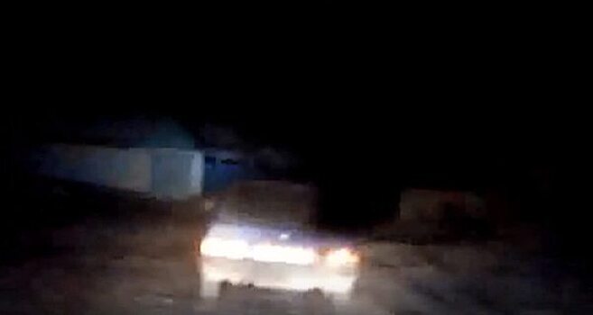 Дорожные инспекторы только выстрелами смогли остановить пьяного шофера под Саратовом